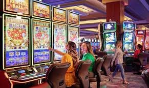 Slots demo showing Aviator game interface